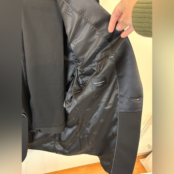 NWT Banana Republic Black Tuxedo Jacket only. Tailored Fit. 44L jacket. - Picture 7 of 9